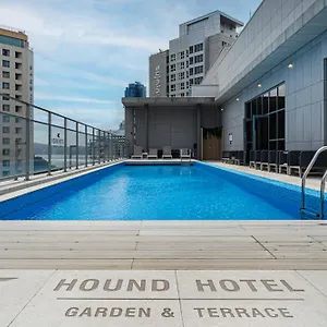 Hotel Hound Garden&terrace